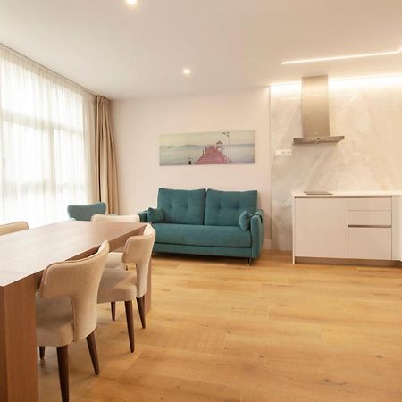 סנטנדר Apartamentos Reina Victoria מראה חיצוני תמונה