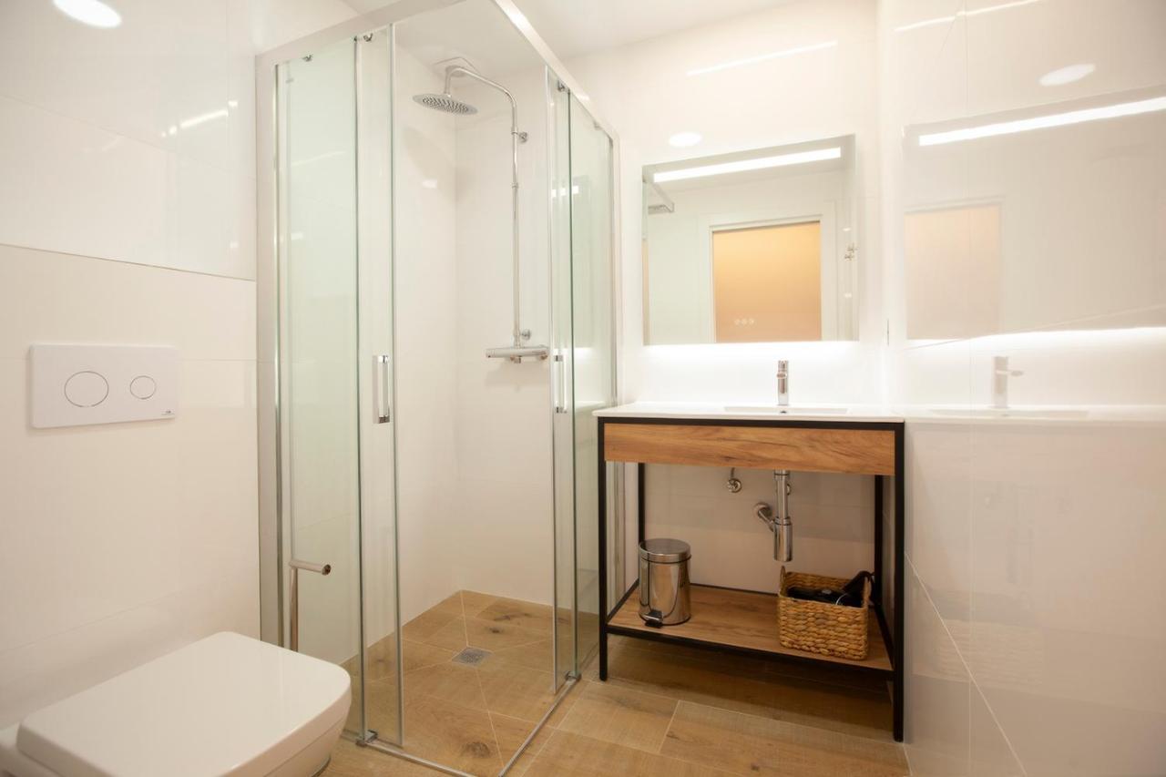 סנטנדר Apartamentos Reina Victoria מראה חיצוני תמונה