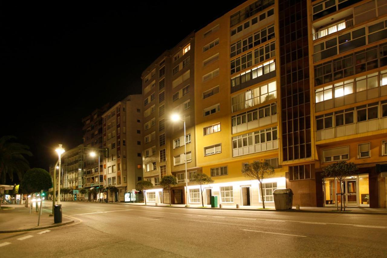 סנטנדר Apartamentos Reina Victoria מראה חיצוני תמונה
