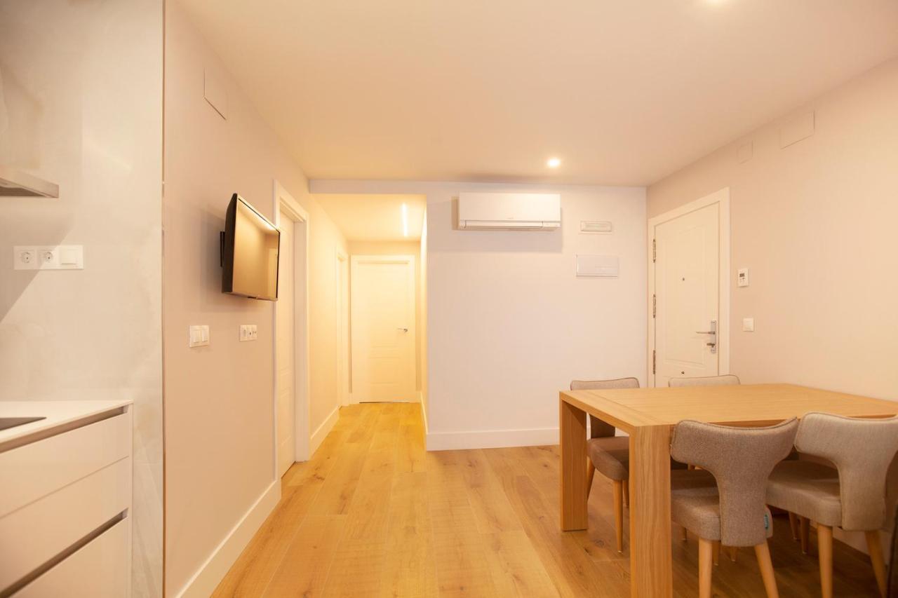 סנטנדר Apartamentos Reina Victoria מראה חיצוני תמונה