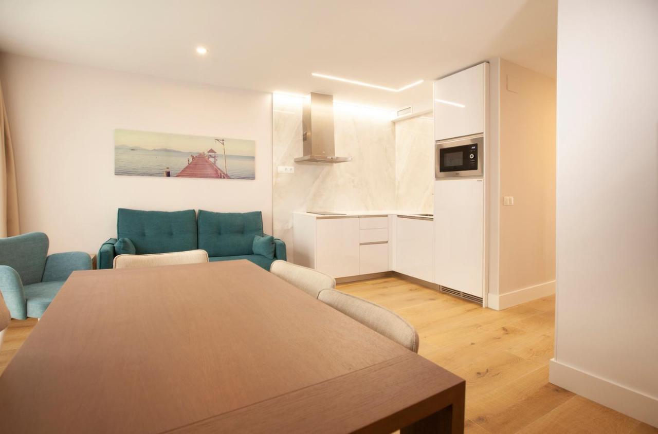 סנטנדר Apartamentos Reina Victoria מראה חיצוני תמונה
