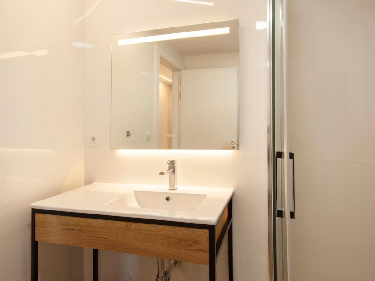 סנטנדר Apartamentos Reina Victoria מראה חיצוני תמונה