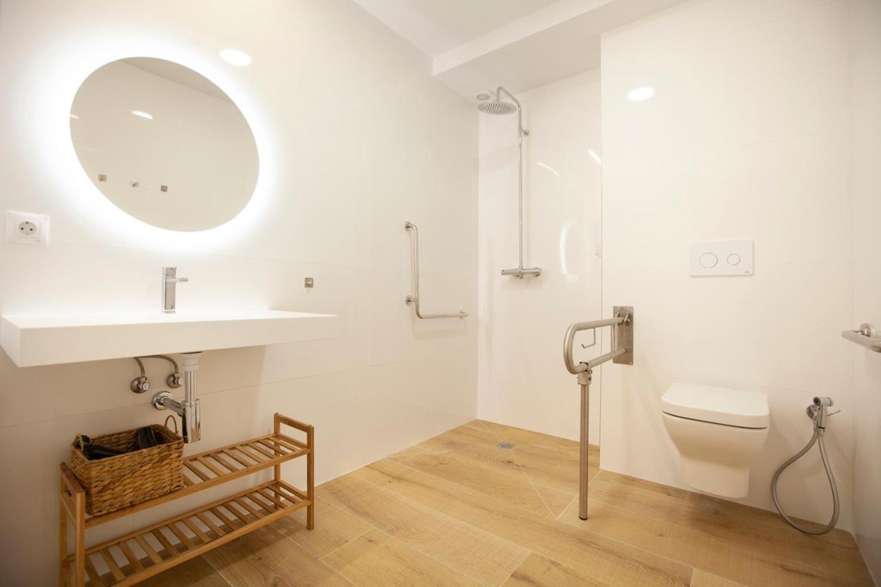סנטנדר Apartamentos Reina Victoria מראה חיצוני תמונה